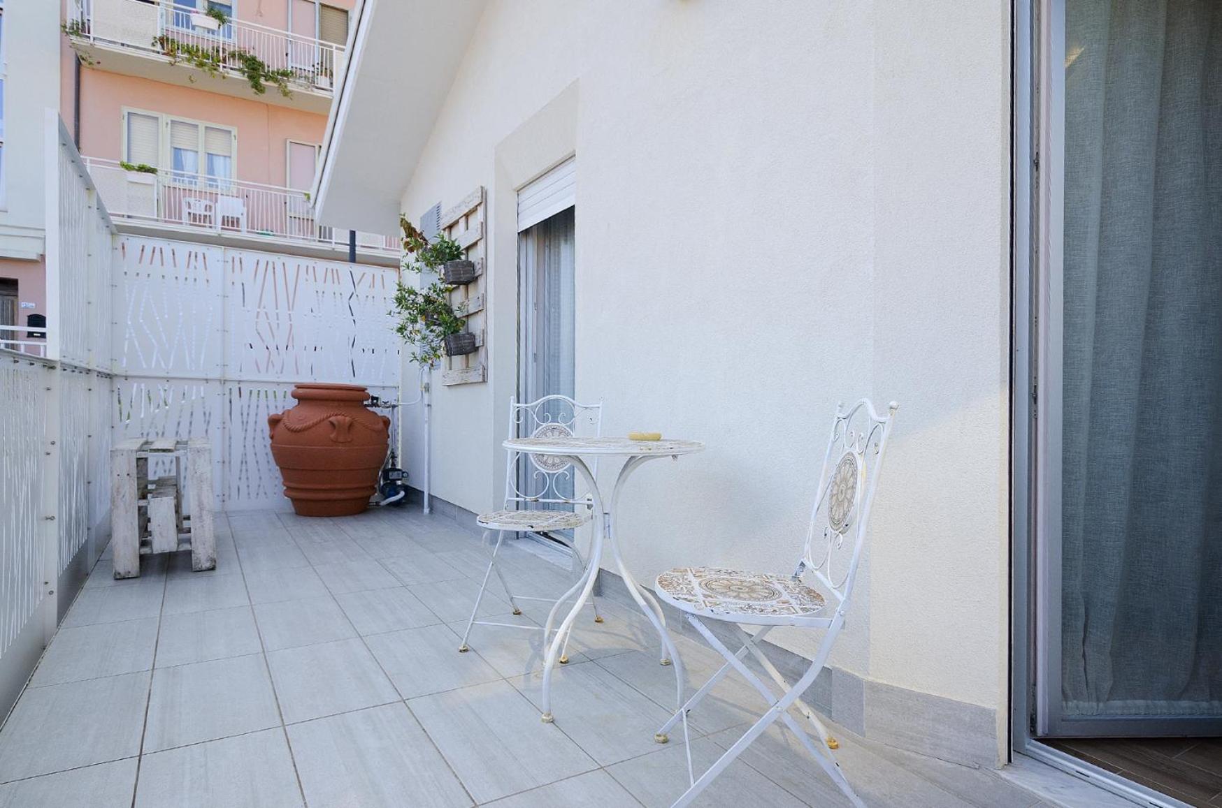 Lo Scorcio Sul Mare Apartment Marina di San Vito Exterior foto